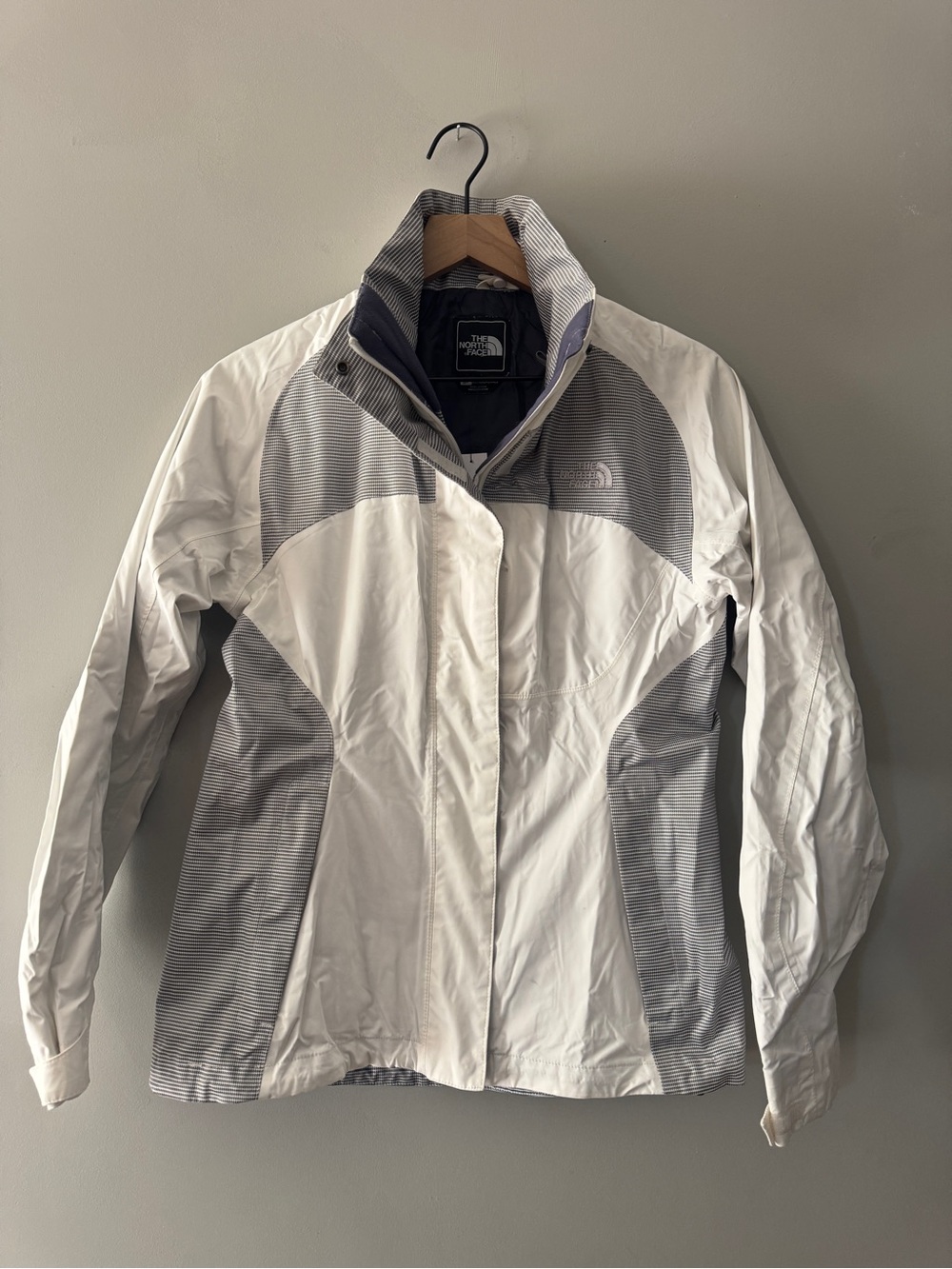 The North Face | white rain jacket | size small